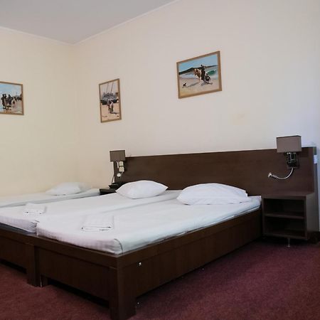 Râmnicu Vâlcea Hotel Panoramic מראה חיצוני תמונה