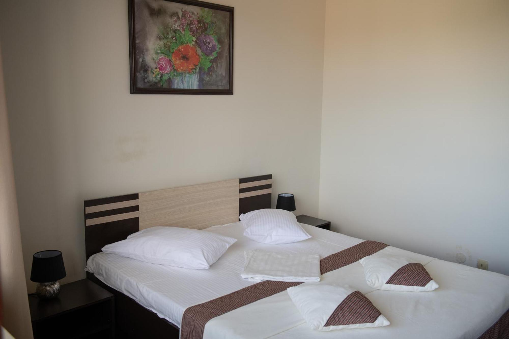Râmnicu Vâlcea Hotel Panoramic מראה חיצוני תמונה
