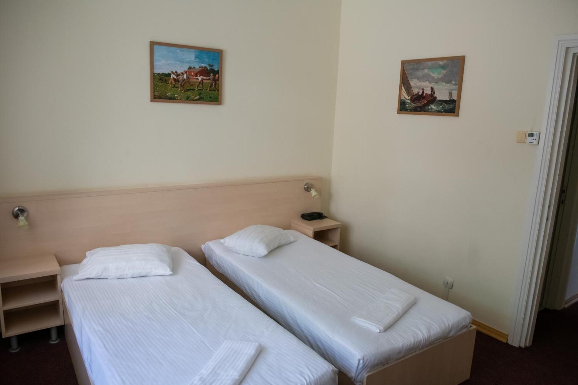 Râmnicu Vâlcea Hotel Panoramic מראה חיצוני תמונה