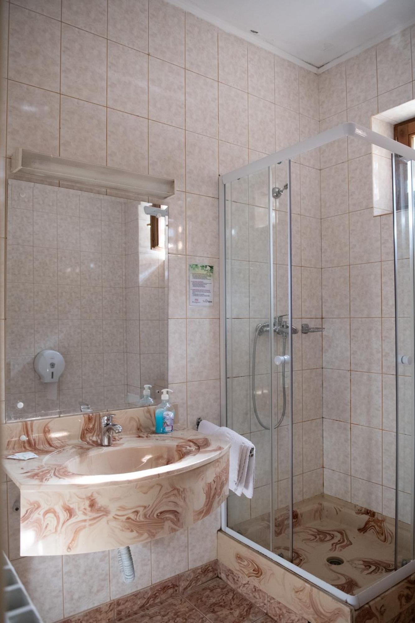 Râmnicu Vâlcea Hotel Panoramic מראה חיצוני תמונה